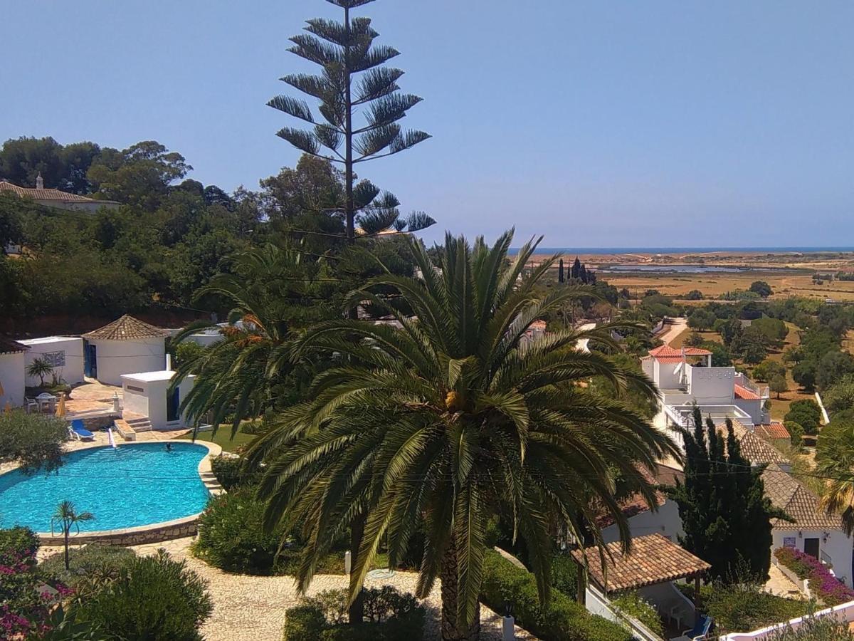 Casa Pura Vida - Fantastic Sea View Villa Pêra Екстериор снимка